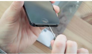 371x216 Iphone Stuck On Charging Screen Here's The Real Fix!