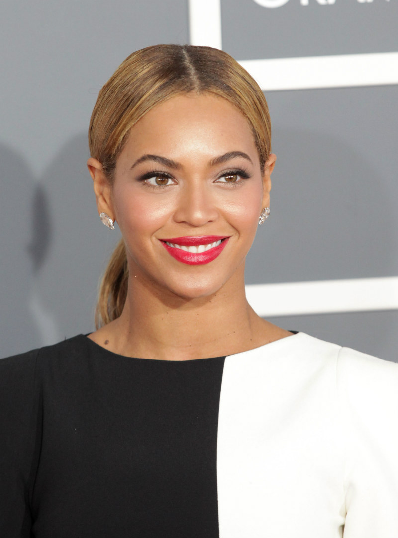 Is More Than Just A Singer, Superstar Icon She Is 800x1082 Is More Than Just A Singer, Superstar Icon She Is