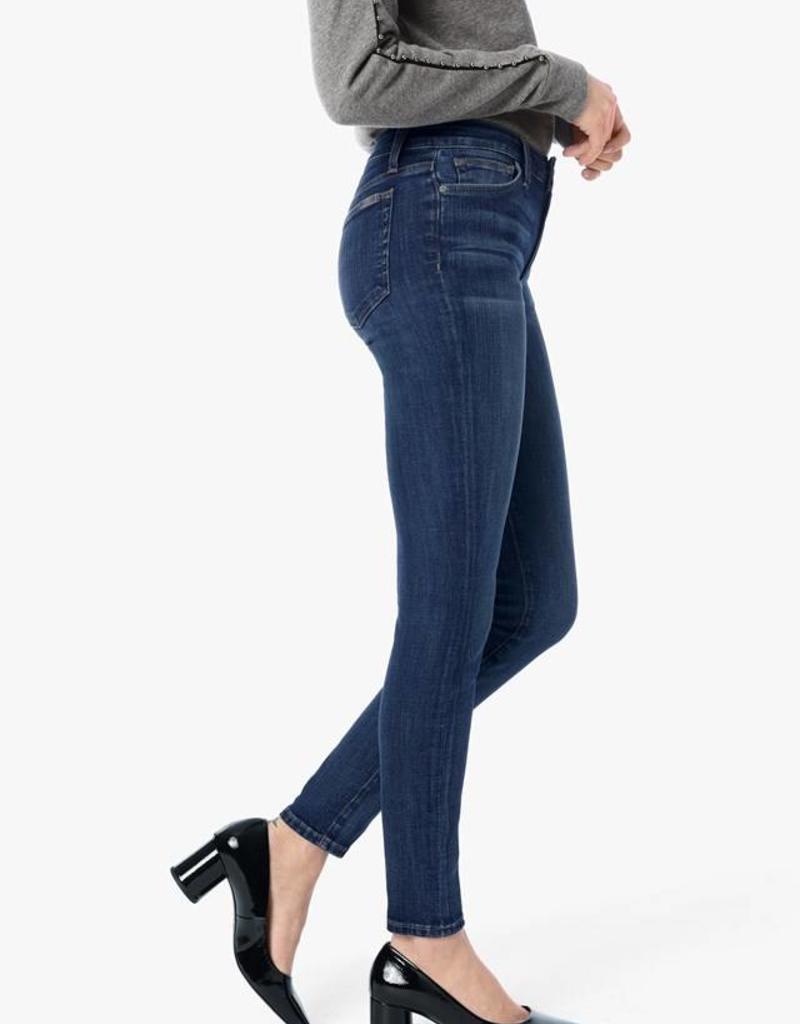 800x1024 Label Joe's Jeans Icon Skinny