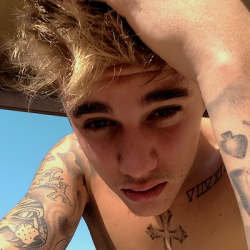 250x250 Justin Bieber Icons Tumblr