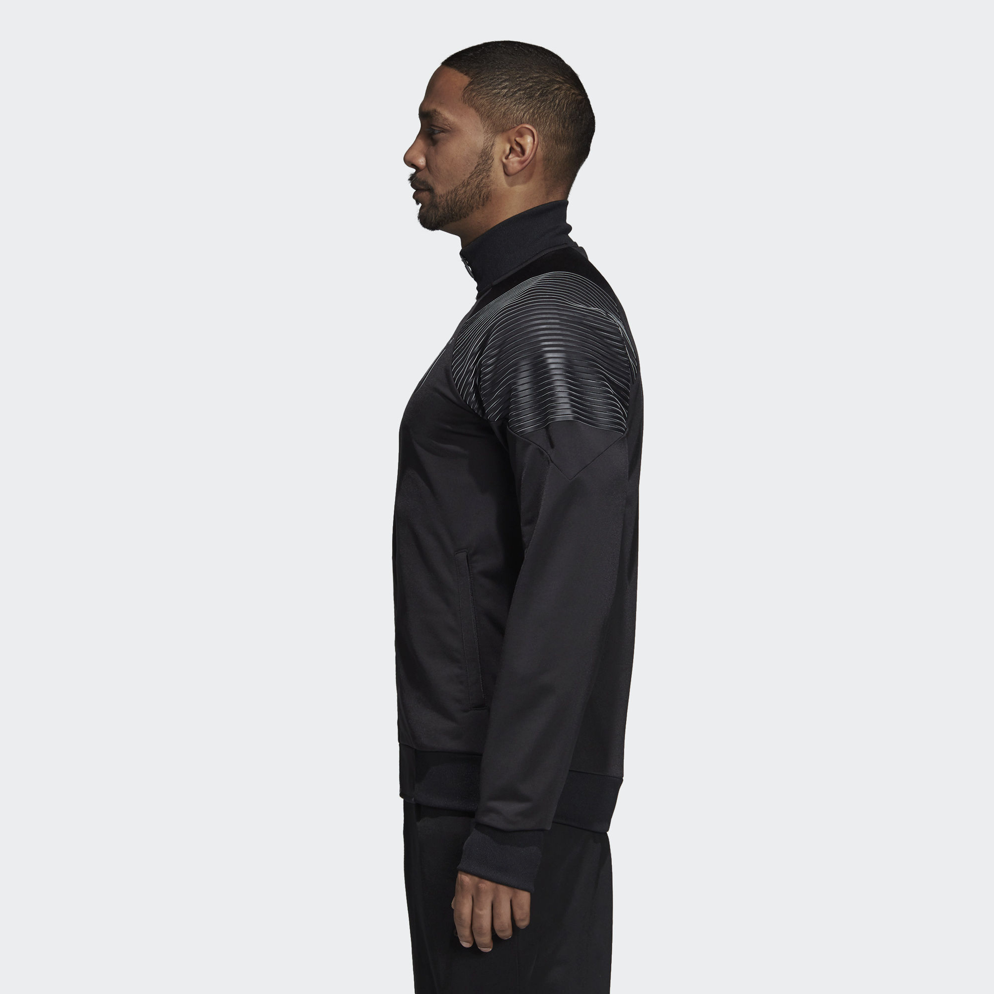 2000x2000 Adidas Juventus Icon Track Jacket