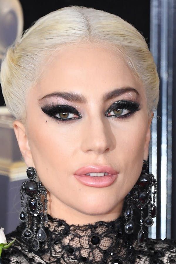 Lady Gaga's Grammys Red Carpet Look Seems Suspiciously Inspired 600x900 Lady Gaga's Grammys Red Carpet Look Seems Suspiciously Inspired
