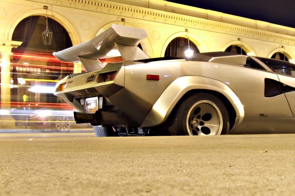 1024x683 Lamborghini Countach The Icon From Rear Small No