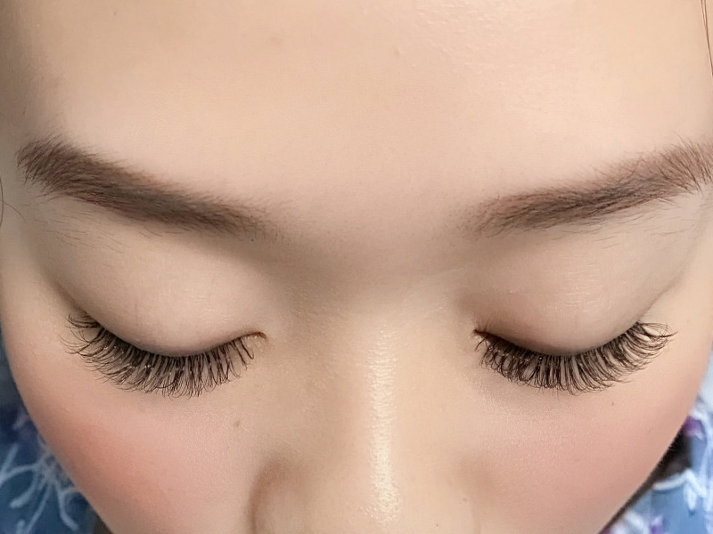 800x600 We Review Eyelash Extensions