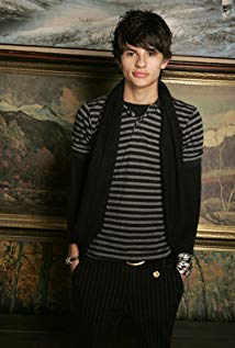 214x317 Jeffrey Licon