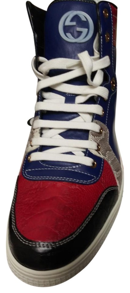 426x960 Gucci Blue Red White And Black