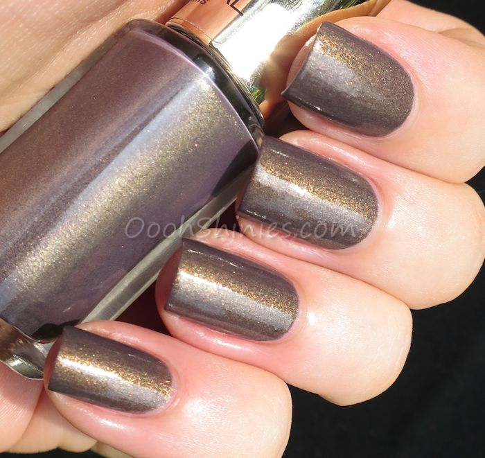 700x661 L'oreal Mysterious Icon My Favourite Nail Polish Nail