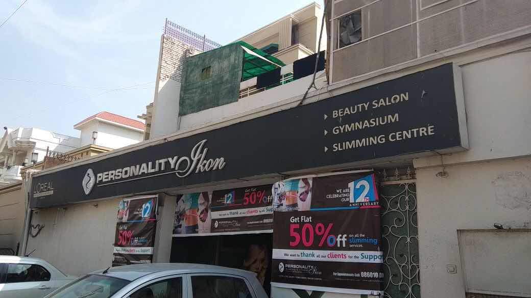 1040x585 Personality Ikon Loreal, Pandu Nagar