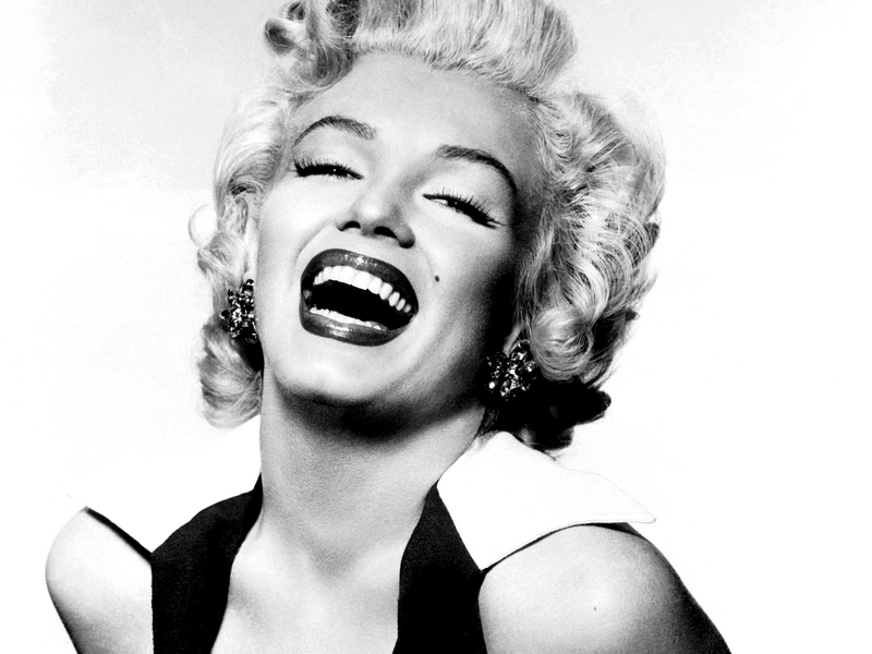 800x600 Ladyfairy's Closet Fashion Icon Of The Month Marilyn Monroe