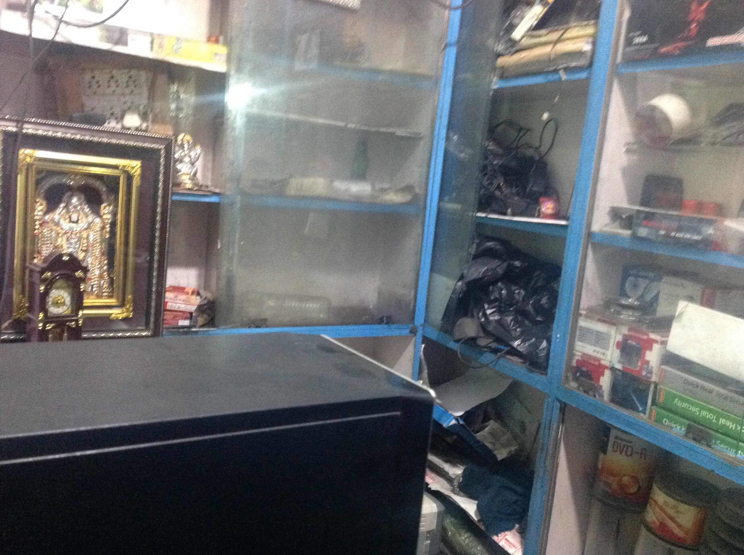 2592x1936 Maxicon Systems Photos, Kotla Mubarakpur, Delhi Pictures Images