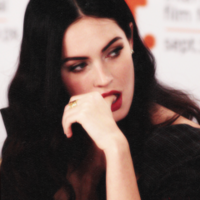 200x200 Megan Fox