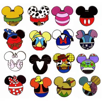 340x340 Disney Mystery Pin Set