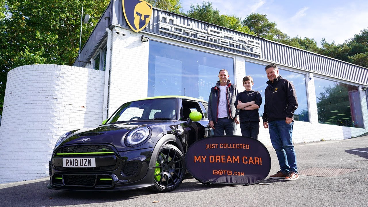 1280x720 Winner Michael Beardmore Collects His Mini Mulgari Icon