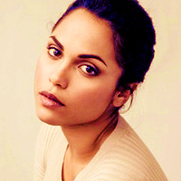 200x200 Monica Raymund
