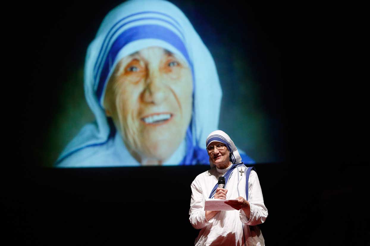 1244x829 Mother Teresa 'icon Of Mercy'
