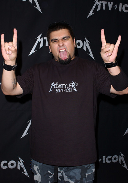 414x594 Papa Roach In Mtv Icon Metallica