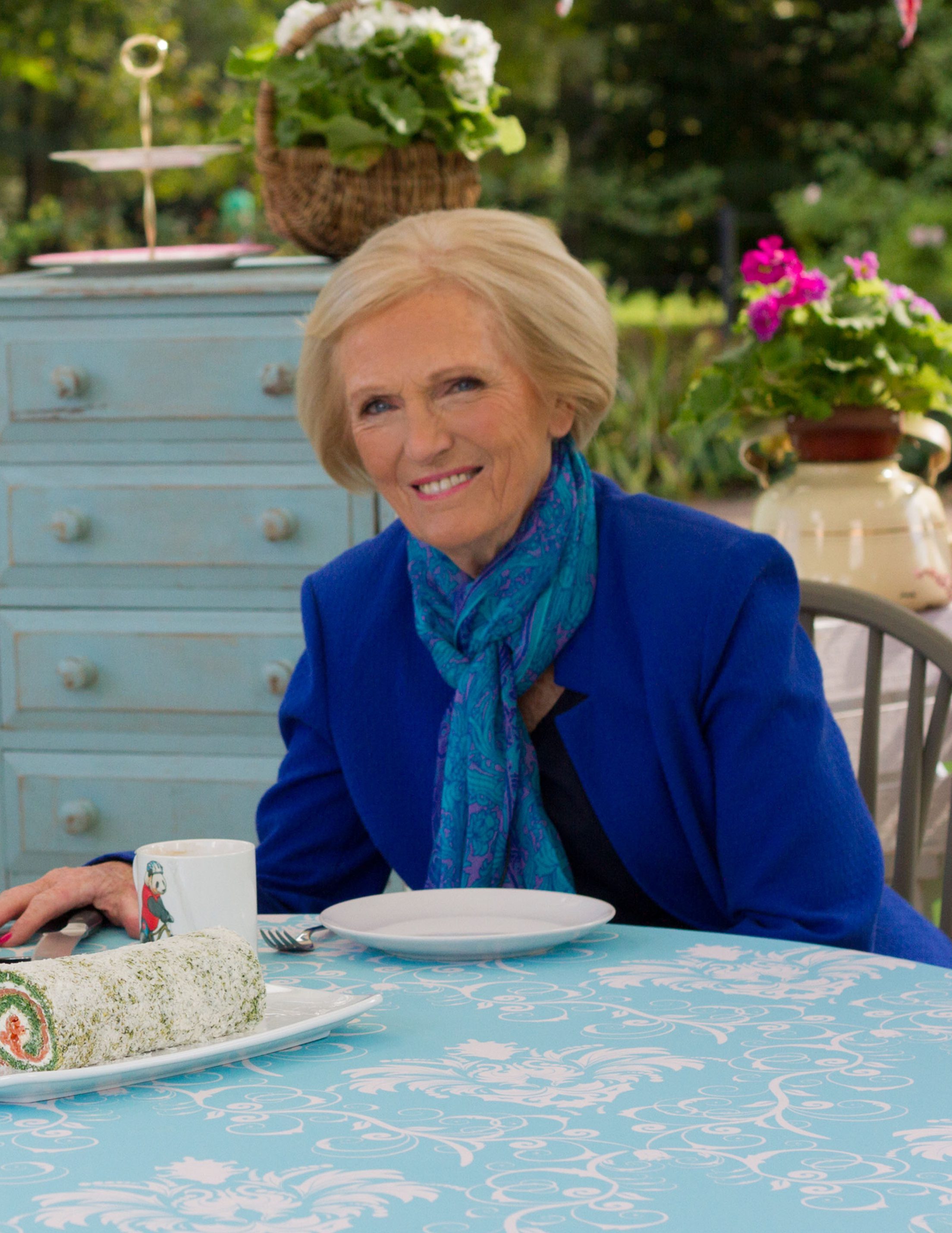 2207x2857 Mary Berry's Shock