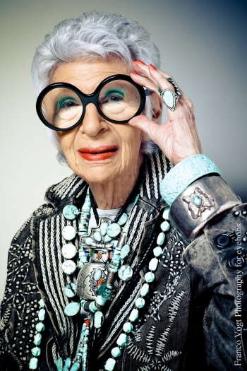 350x525 Fashion Icon, Iris Apfel Documentary
