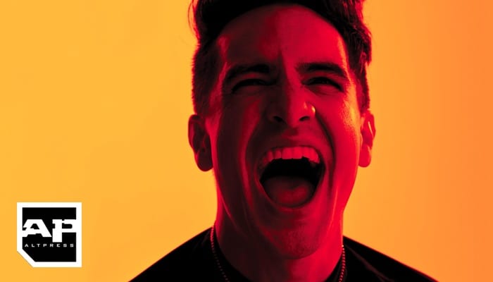 Times Brendon Urie Was A Total Style Icon 700x400 Times Brendon Urie Was A Total Style Icon