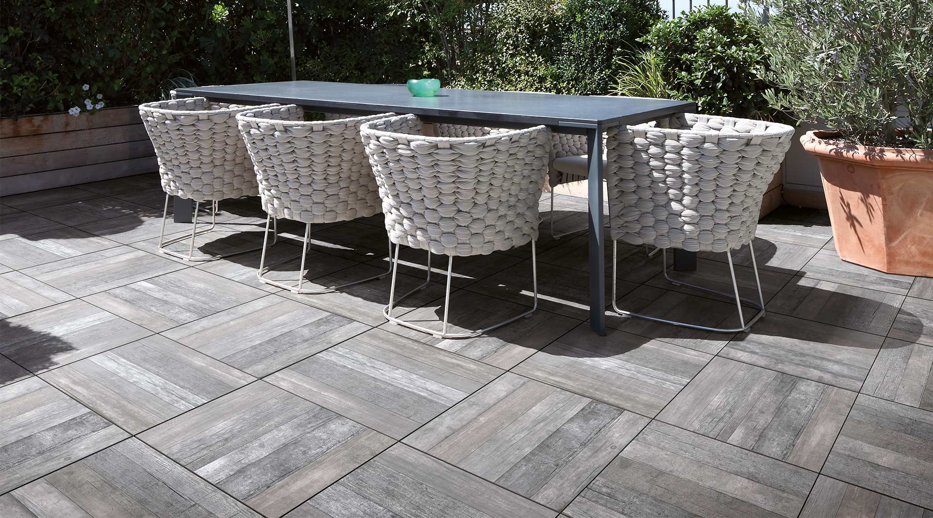 1920x1067 Icon Outdoor