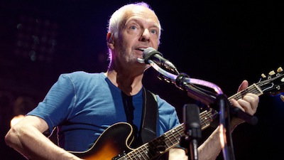 400x225 Rock Icon Peter Frampton Flings Phone At A Show Eddie Trunk