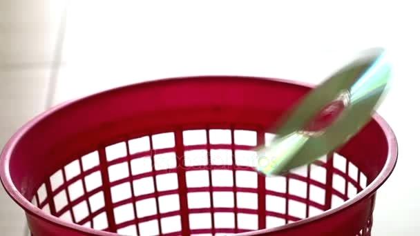 608x342 Red Trash Can Plex