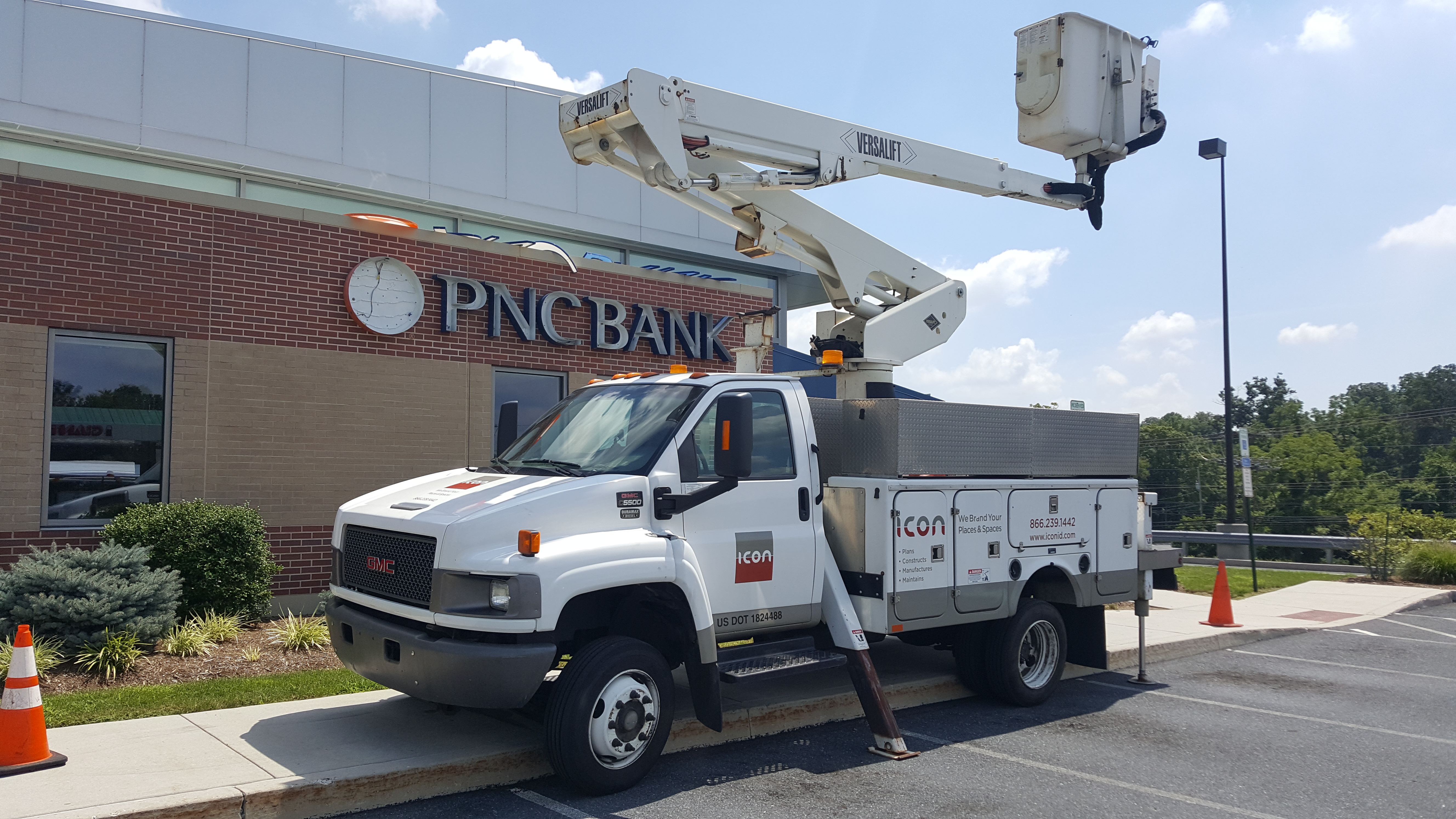 5312x2988 Pnc Bank Maintenance Icon