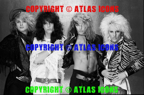 500x330 Poison, Studio, Neil Zlozower Photo Credit Neil Zlozower