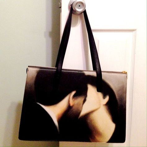 474x474 Selling This Rare Icon Fine Art Leather Shoulder Tote Predator