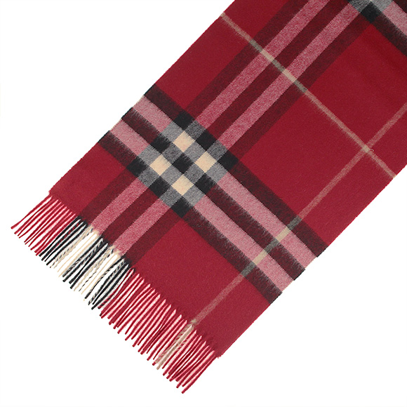 580x580 Chelseagardensuk Burberry Burberry Cashmere Scarf Giant Icon