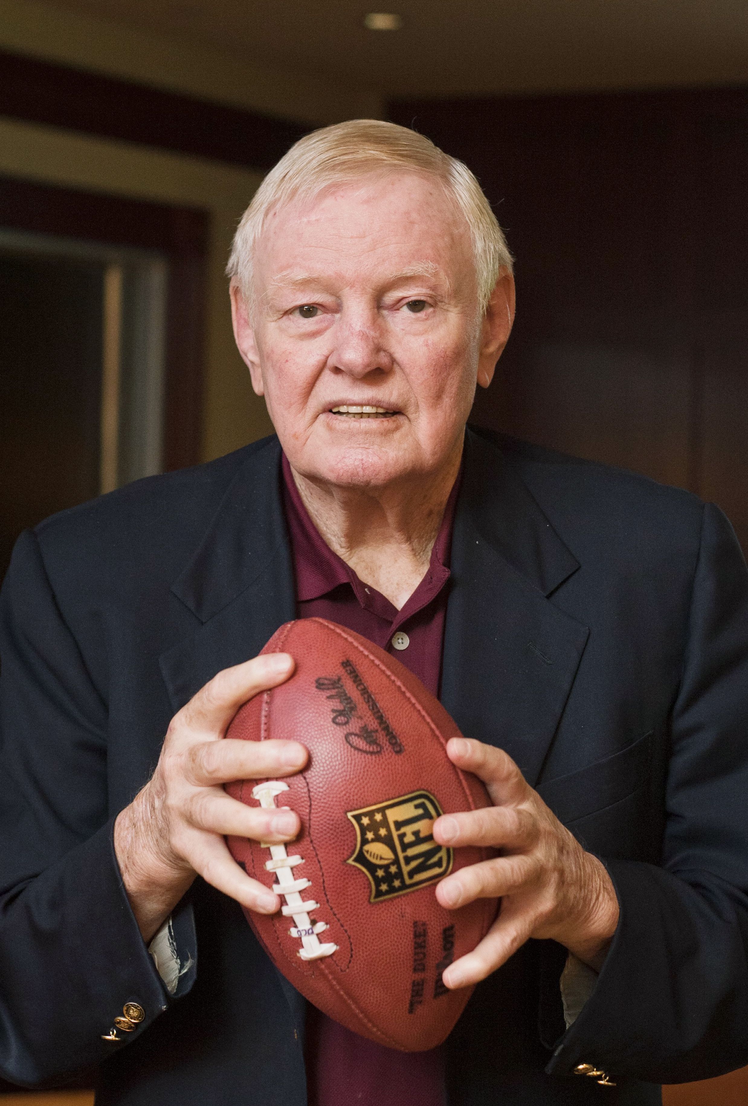 2476x3661 Sonny Jurgensen, Redskins Icon, Announces Tv, Radio Retirement