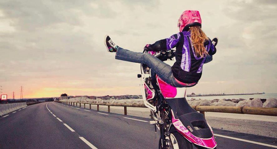 888x480 Ride It Like You Stole It Motorcycles Female Motorcycle Riders