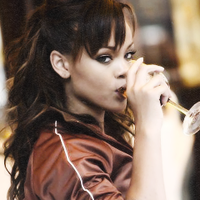 200x200 Rihanna Icons