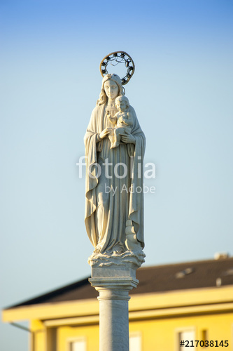 333x500 Sacred Icon Stock Photo And Royalty Free Images