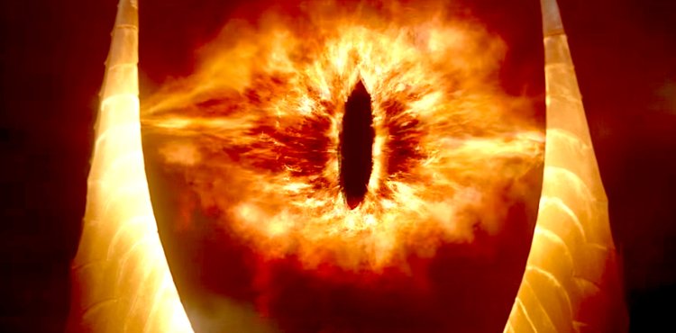750x370 Salesforce Tower Was Turned Into The 'eye Of Sauron' For Halloween