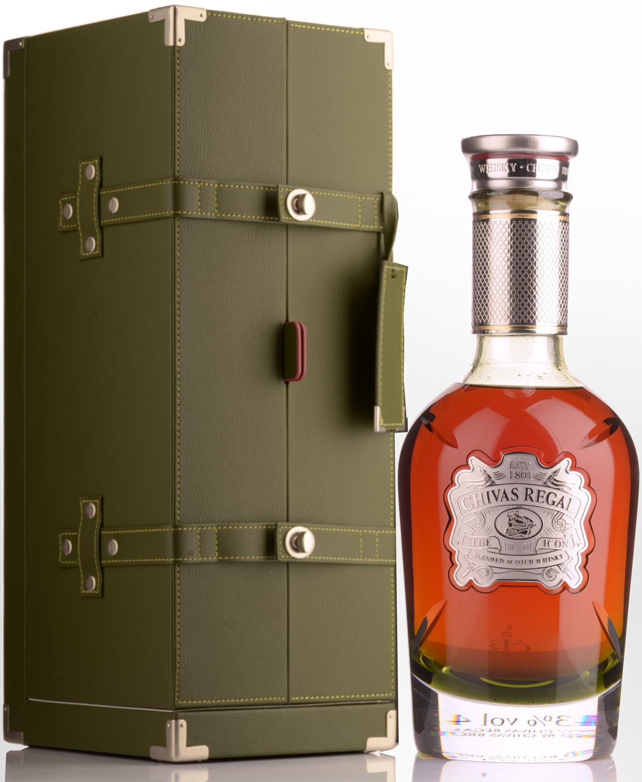 1260x1534 Chivas Regal The Icon Blended Scotch Whisky