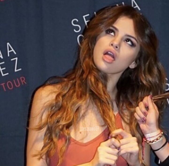 720x708 Selena Icon Selenagomez Icon Revival Meetandgreet