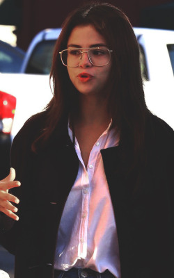 250x400 Selena Gomez Icons Tumblr