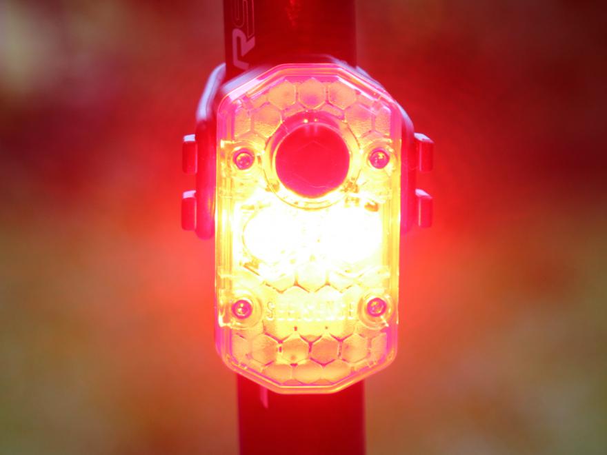 880x660 Review See Sense Icon Rear Light Road Cc