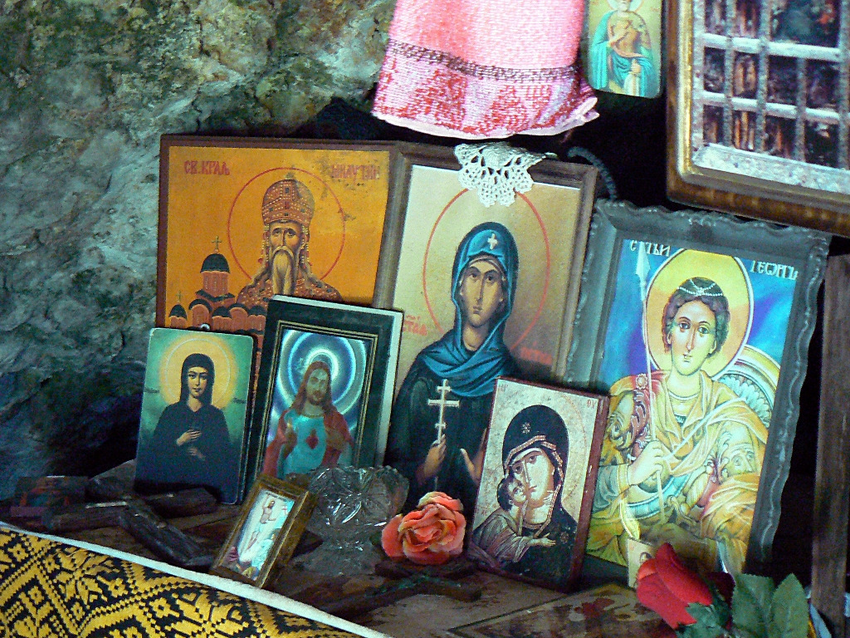 850x638 The Rock Church's Interior, Icons Left Up Is The Icon Of Serbian