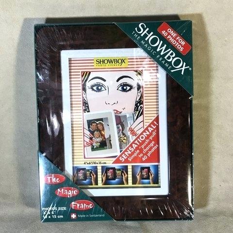 480x480 Eye Show Box