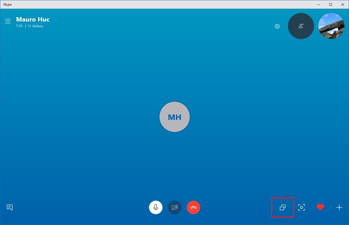 How To Share Your Screen During A Skype Call On Windows. 