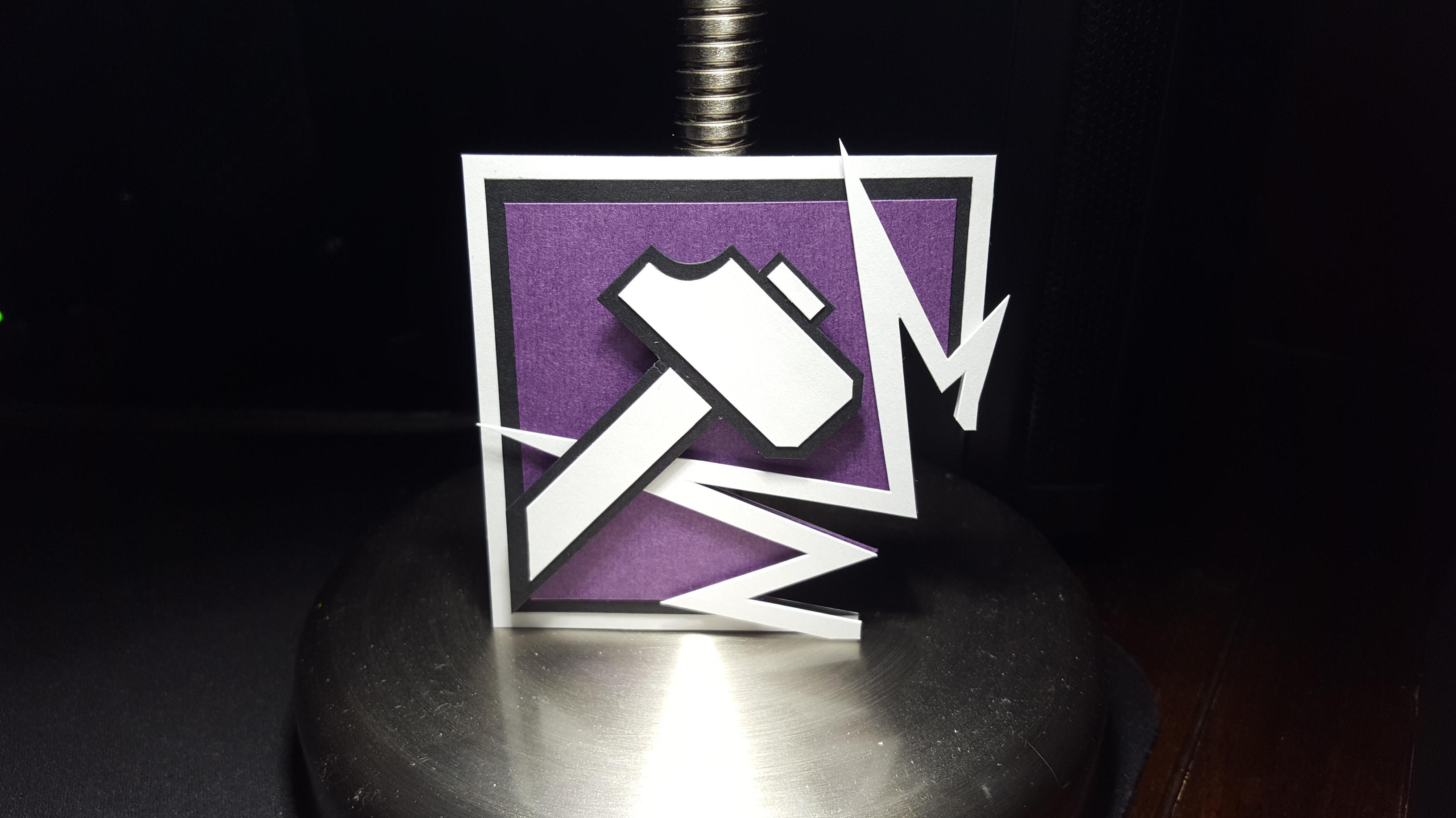 3264x1836 Sledge Operator Icon Papercraft