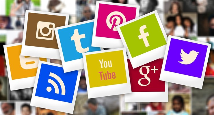 741x400 Getting Social