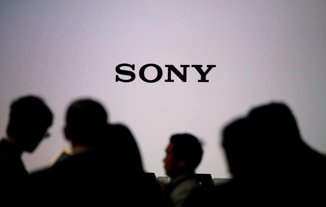Sony Ceo Demonstrates How To Manage A Shrinking Technology Icon 1240x788 Sony Ceo Demonstrates How To Manage A Shrinking Technology Icon