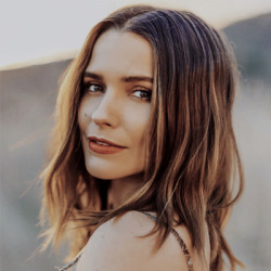 250x250 Sophia Bush Icon Tumblr