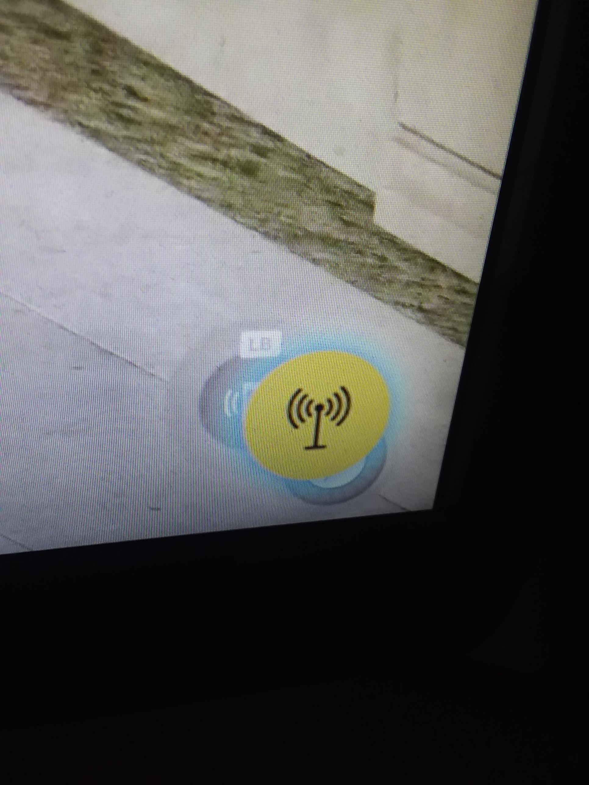 1932x2576 Weird Yellow Antenna Showing Up On Steam Link Any Ideas What It