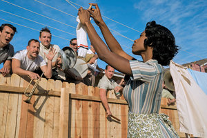 300x200 Suburbicon' Is An Uneasy Mixture Of Noir And Socially Conscious