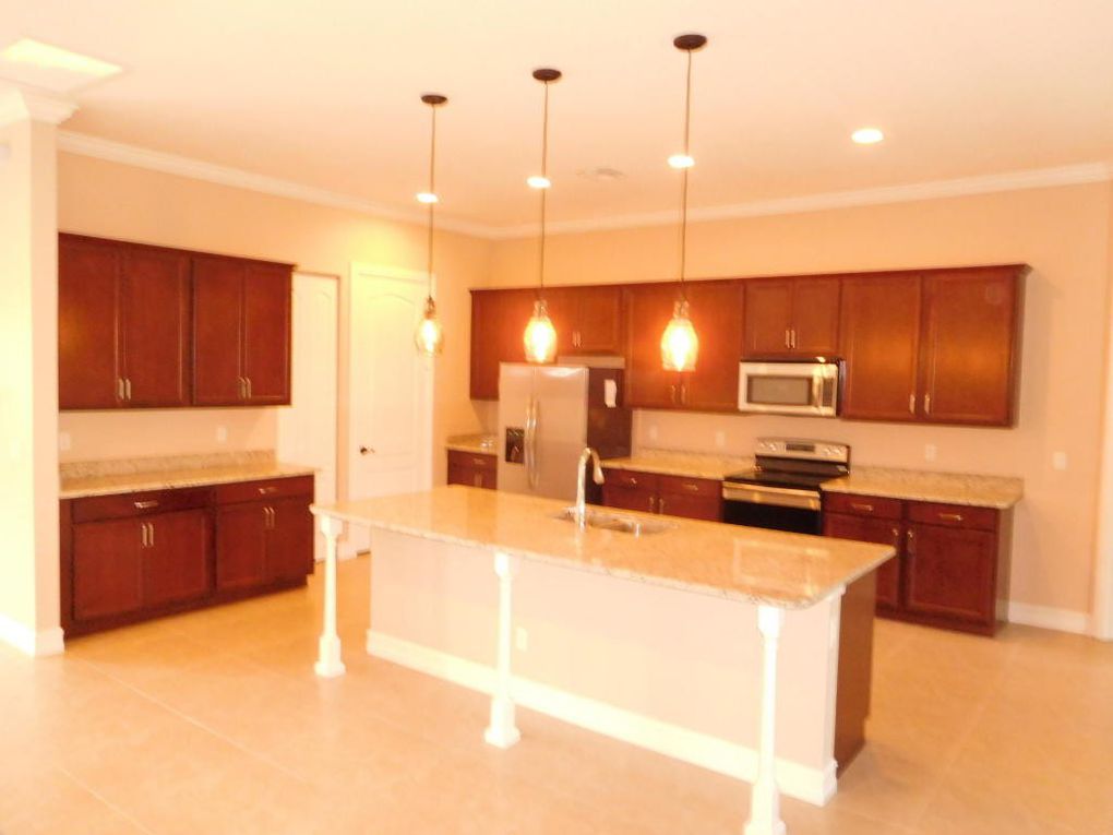 1020x765 Sw Icon Ave, Port St Lucie, Fl