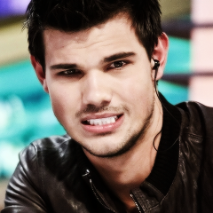 240x240 Crazy Planet Icons Que Eu Fiz Selena Gomez, Robert Pattinson E